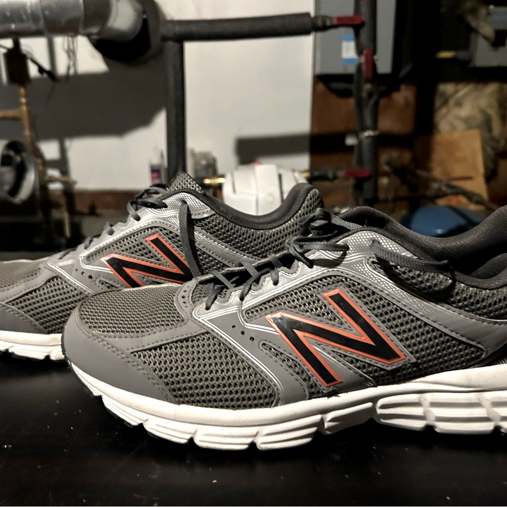 New Balance mens running sneakers “techride 460” size 12 NEW!